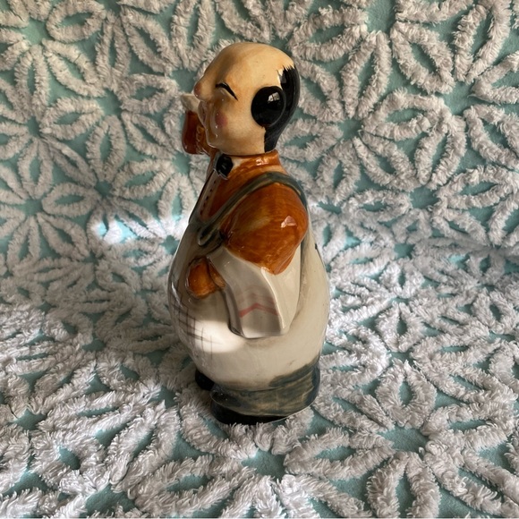 Vintage Decanter ceramic bartender figurine retro barware Asian vintage decanter - Picture 2 of 6